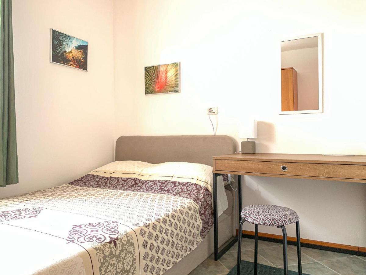 Apartmani Sincic Pula Buitenkant foto