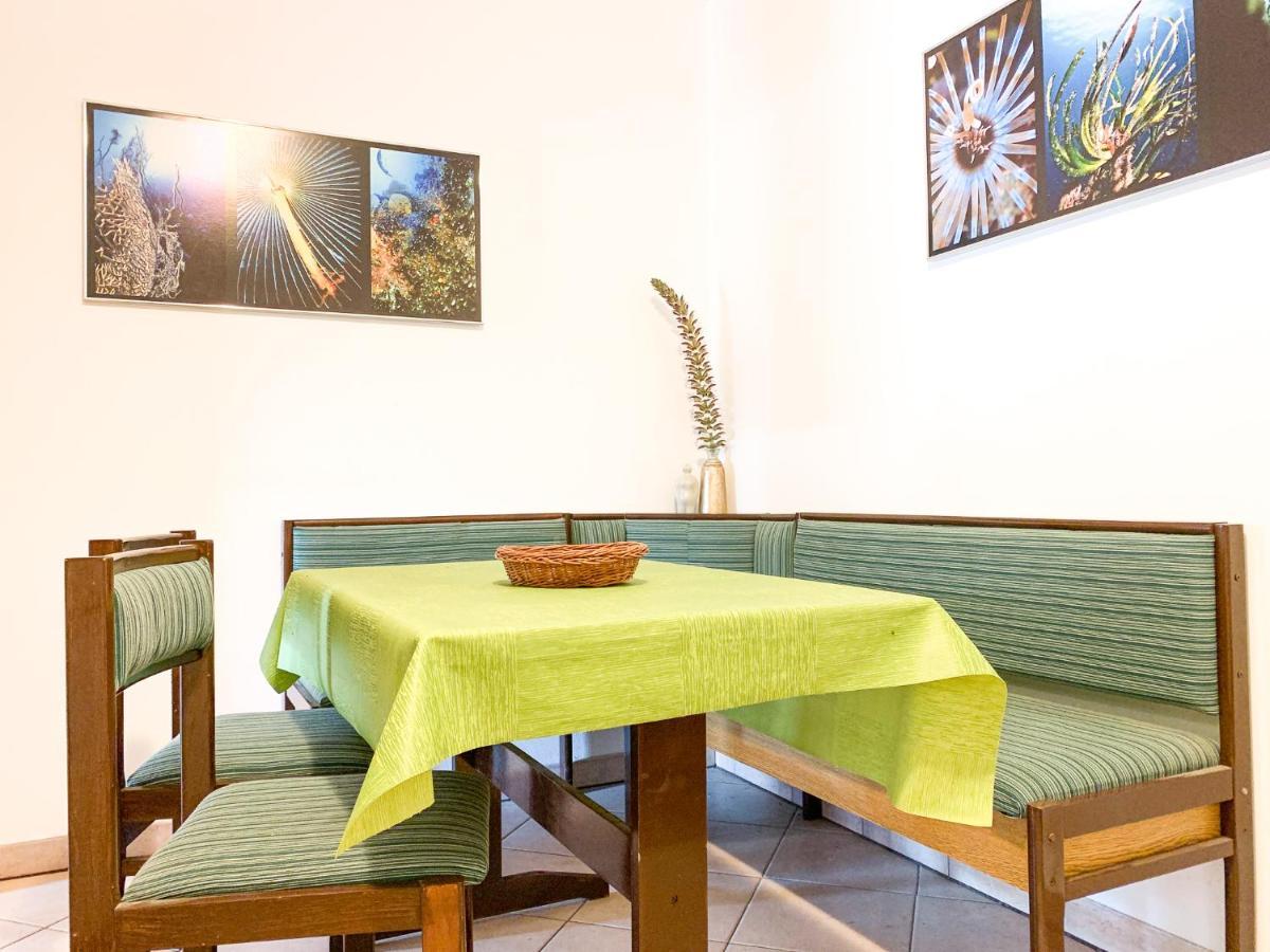 Apartmani Sincic Pula Buitenkant foto